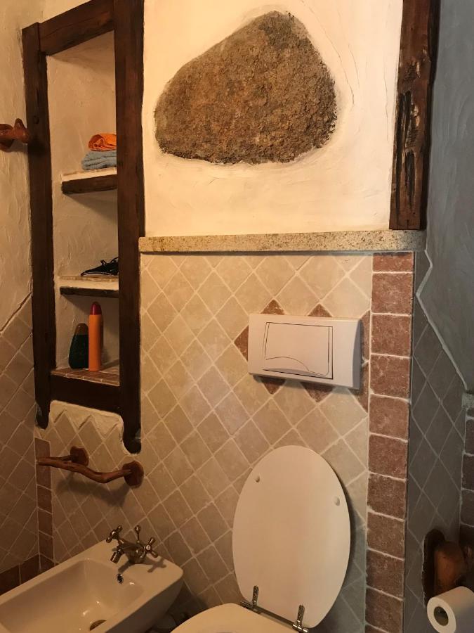 Bed and Breakfast Li Casacci Arzachena Exterior foto